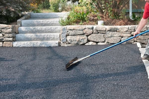 Cleaner kerb appeal with a finish that suits Adelaide homes and summer dust - Concrete Driveways Adelaide